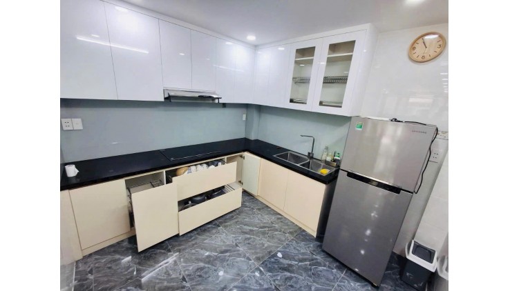 **9.3TỶ TL_BÁN NHÀ_HXH Nguyễn Trãi  5Tấm_ 41m-5PN Sổ Vuông Đẹp_Tặng Nội Thất