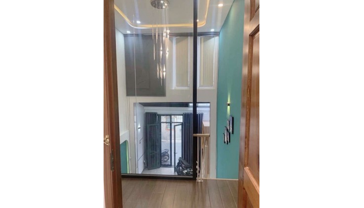 Nhà mới full nt 47m2-2tang Lê Văn Khương Q12 , hẻm kiamoning , sát chợ Thiếc , 3 tỷ nhỉnh 0932030061