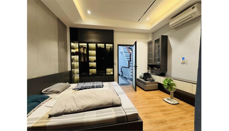 Bán nhà mới keng, Đường Số 51, Phường 14, Wiev Kênh Tham Lương, chỉ 5.5 tỷ