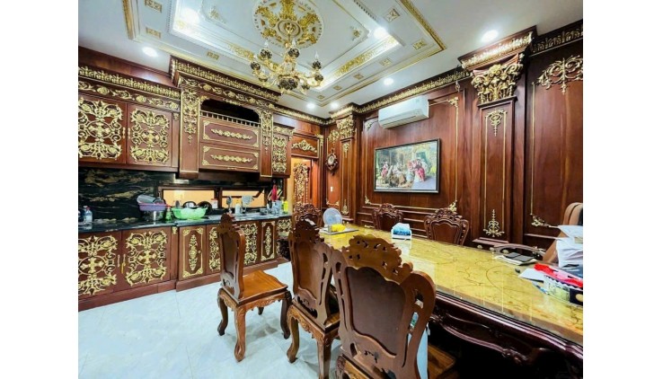 Biệt thự đẳng cấp trung tâm Gò Vấp. Nội thất dát vàng, Định giá 56 tỷ có Chứng Thư, Gấp bán 37.9 tỷ