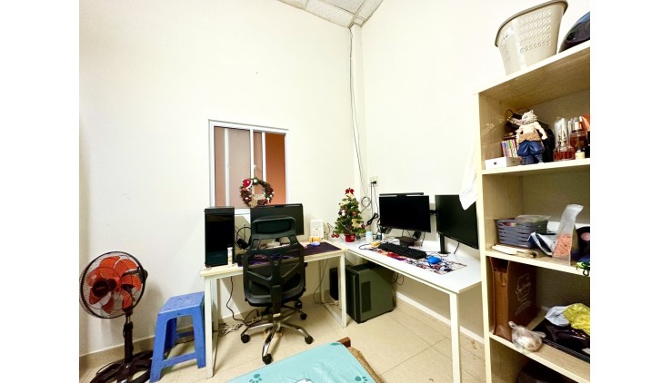 Chỉ 4.1 tỷ bán gấp nhà NGUYỄN TRỌNG TUYỂN, 4m x 10m, 3 lầu.