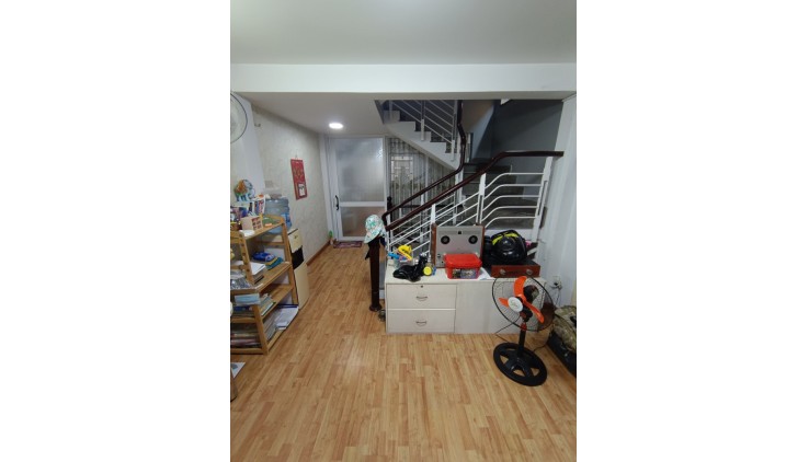 Nhà hẻm Ô tô THÍCH QUẢNG ĐỨC - 4.5m x 15m - nở hậu - 4 tầng.