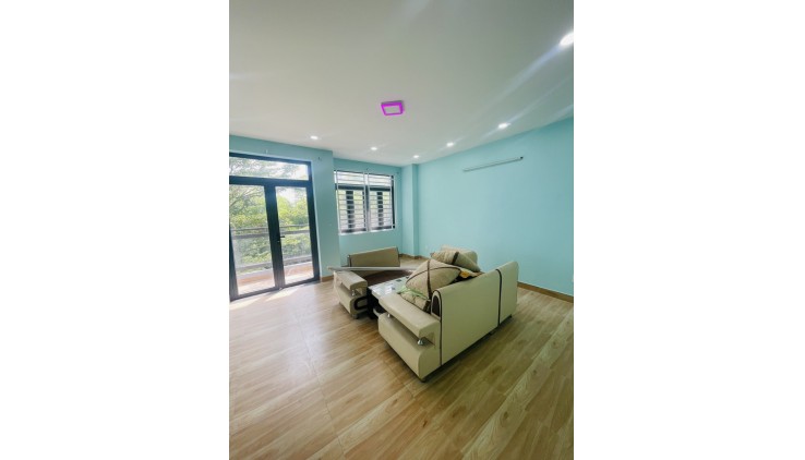 Bán nhà Mặt Tiền Trịnh Quang Nghị, Quận 8, 120m2, 4 tầng, chỉ 8.5 tỷ, không quy hoạch