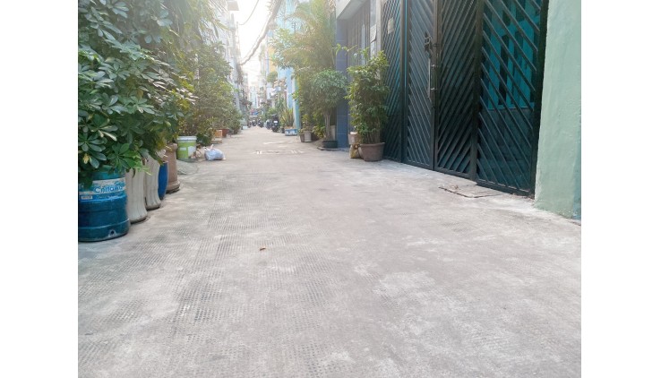 Bán nhà Âu Dương Lân, Quận 8, 34m2, 2 tầng, ngang 3.4m, chỉ 4.75 tỷ