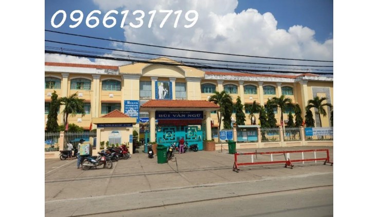 Bán đất 3 Mặt tiền đường Bà Điểm 4, Bà Điểm, Hóc Môn, 10138m2, Giá 86 tỷ TL.