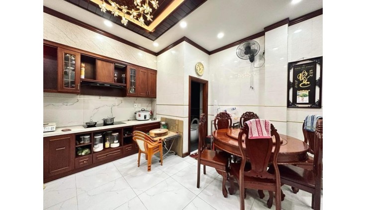 +++ Góc 2 Mặt Tiền Đường Minh Phụng Quận 11, Vị trí Kinh Doanh Đỉnh, Chốt Nhanh Trong Tuần*