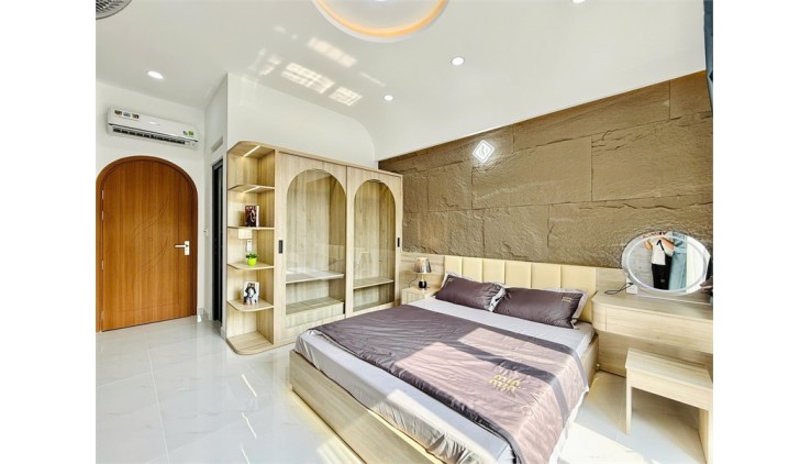 Bán nhà 72m2, 3 Tầng tặng Nôi Thất.  Hẻm 6m Quang Trung, P.14, Gò Vấp. Chỉ 6.6 tỷ