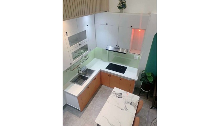 Nhà mới full nt 47m2-2tang Lê Văn Khương Q12 , hẻm kiamoning , sát chợ Thiếc , 3 tỷ nhỉnh 0932030061