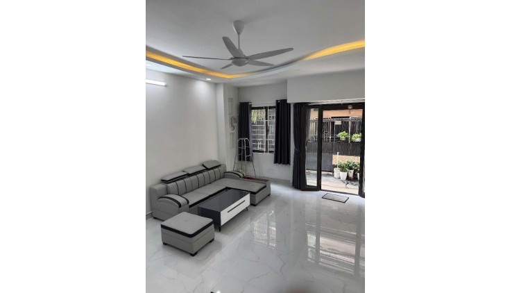 Nhàbán 50m ra NguyễnVănLượng P17 Gòvấp Ngang5m 4tầng 3PN 3WC 5tỷ95TL