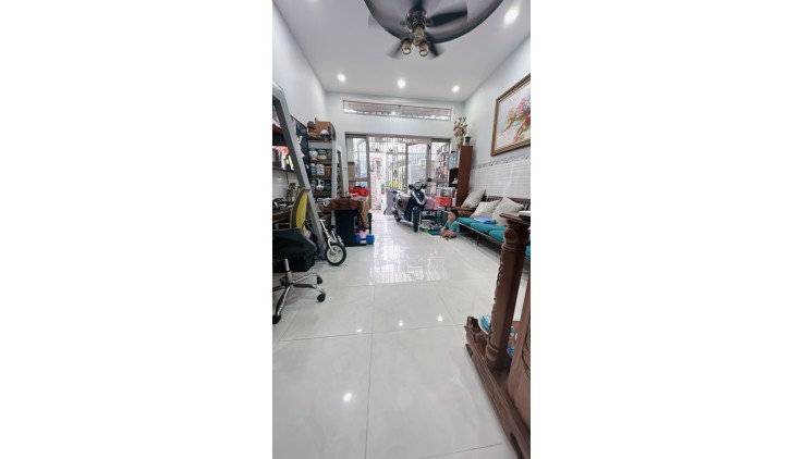 Bán nhà ngay LÊ VĂN SỸ - PHÚ NHUẬN -  4m x 16m - thông HỒ BIỂU CHÁNH