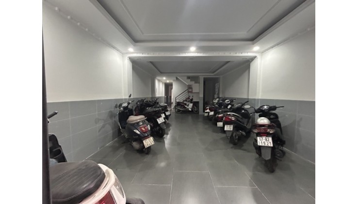 Bán CHDV NGUYỄN TRONG TUYỂN - PHÚ NHUẬN - 115m2 - 18 phòng - 125tr/th
