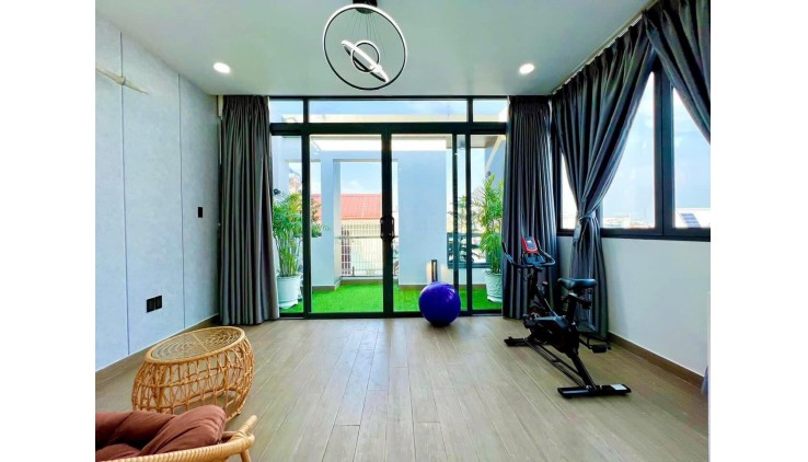 NHÀ 5 TẦNG - KHU BỜ SÔNG GIGAMALL - P.HBC- THỦ ĐỨC - ÔTÔ VÀO NHÀ - 100M RA PHẠM VĂN ĐỒNG