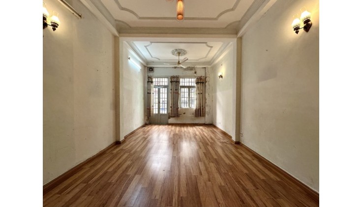 Nhà MẶT TIỀN đường NGUYỄN THƯỢNG HIỀN - B THẠNH -  nở hậu 10m x 17m.