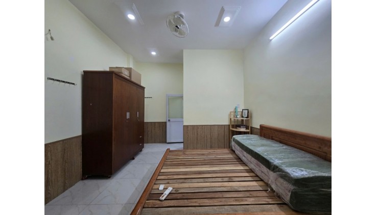 Nhà BÙI ĐÌNH TÚY ngang 4.5m x 15m, gần mặt tiền, nhà mới chỉ nhỉnh 6 tỷ