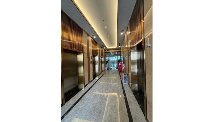 Bán căn hộ 71m2 căn góc cực đẹp Vinhomes Grand Park 5,2tỷ