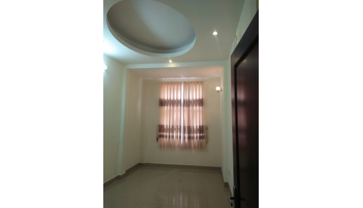 Bán Nhà MẶT TIỀN KD đường Bến Cát,Q.Tân Bình,DT:4,2mx25m,KC:Cấp 4,Giá:17.2 tỷ.
