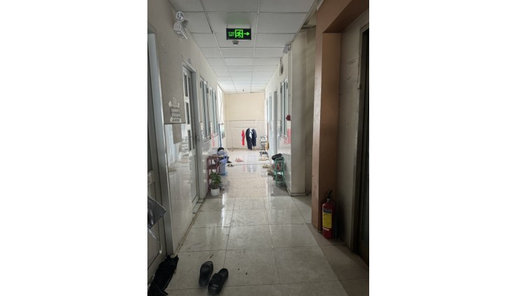 Bán CĂN HỌ DỊCH VỤ UNG VĂN KHIÊM - doanh thu 350tr/th - 74 phòng