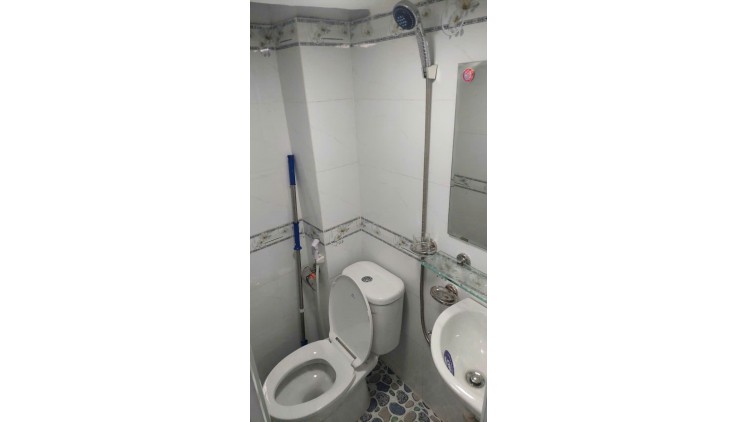 BÁN NHÀ ĐƯỜNG SỐ 19, TÂN QUY, QUẬN 7. DT: 4 X 10M, 3 LẦU, ST