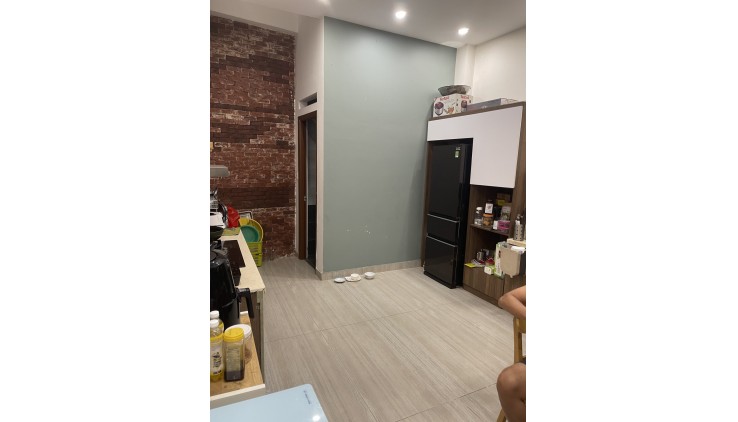 Bán nhà đường Lê Văn Sỹ, 70m2, 2 mặt hẻm thoáng, 6.8 tỷ,