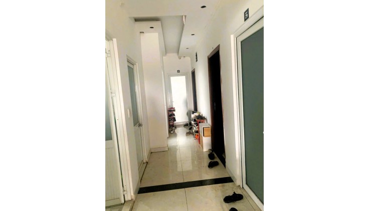 Cho thuê nhà 5 tầng 6pn 1000m2 đường Hoàng Diệu 2 - Linh Chiểu