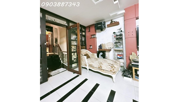 Gấp Bán Nhà MT Đường Hoa Lan - Quận Phú Nhuận - 4Tầng - 65m2 - Chỉ Nhỉnh 20Tỷ .