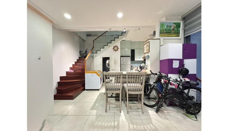 BÁN NHÀ BẠCH ĐẰNG, KHU SÂN BAY, NHÀ ĐẸP KTS THIẾT KẾ - LÔ GÓC 2 MẶT Ô TÔ TRÁNH - 60M2.