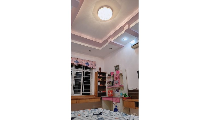 **Bán nhà  HXH trục Trường Chinh, phường 14 **,Tân Bình, 131m2- 16,8 tỷ