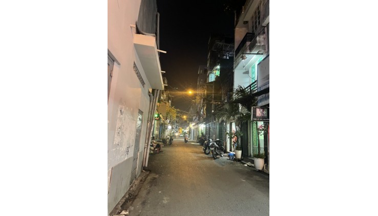 Nhỉnh 6 tỷ bán nhà DUY TÂN PHÚ NHUẬN - 45m2 - 3 phòng ngủ có sân thượng.