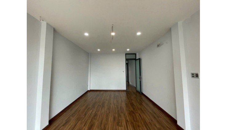 Bán nhà Trường Chinh, Tân Hưng Thuận, Quận 12 , MTKD, 80M2*4 Tầng , Gía chỉ 13.3 tỷ TL