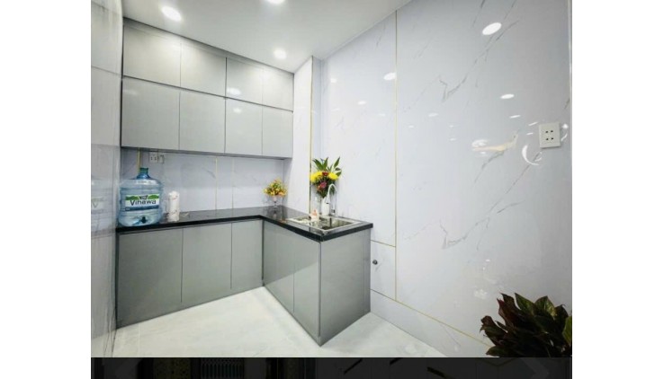 Nhà ngõ, đường Phạm Thế Hiển, P3, Q8 - nhỉnh 