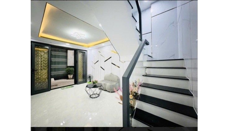 Nhà ngõ, đường Phạm Thế Hiển, P3, Q8 - nhỉnh 