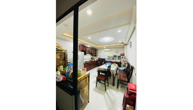 BÁN NHÀ KHU VỰC HIẾM - Nguyễn Thị Tần P2, Q8
