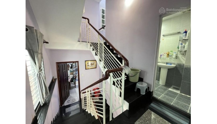 Bán nhà HXH 4T 60m2 LêTrọngTấn Q.TânPhú ngay ĐH CôngThương giá chỉ 5 tỷxx