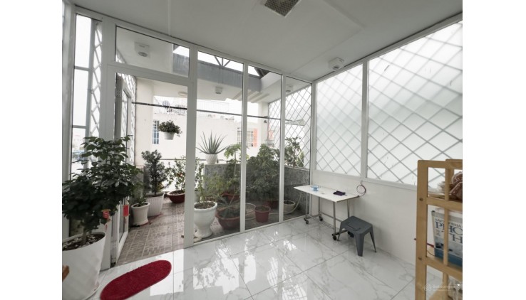 Bán nhà HXH TânHương, Q.TP sát MT 64m2- 4 tầng- 4PN- tiện KD, VPCT giá chỉ 5 tỷxx