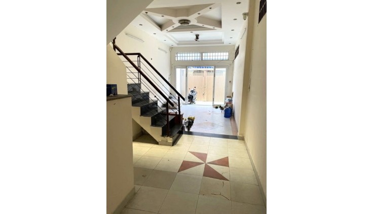 Bán nhà Hẻm xe hơi, Khu Phường Tân Quý, 4 x 23.5m, 7 tỷ, 3PN