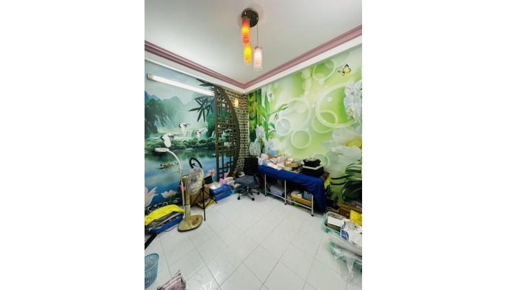 **Bán nhà Đặng Lộ Tân Bình** phường 7 Tân Bình; 5x13, cv Lê Thị Riêng