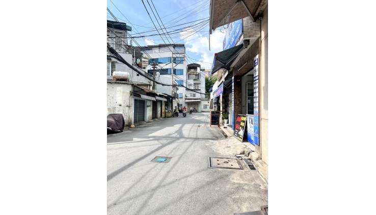 **Bán nhà Đặng Lộ Tân Bình** phường 7 Tân Bình; 5x13, cv Lê Thị Riêng