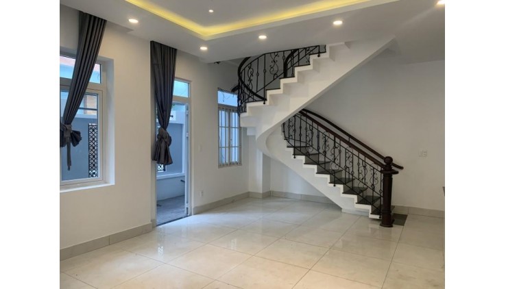 **Bán nhà phường 7 Tân Bình** mặt tiền Đặng Lộ, trục CMT8; 58m2, 4 lầu