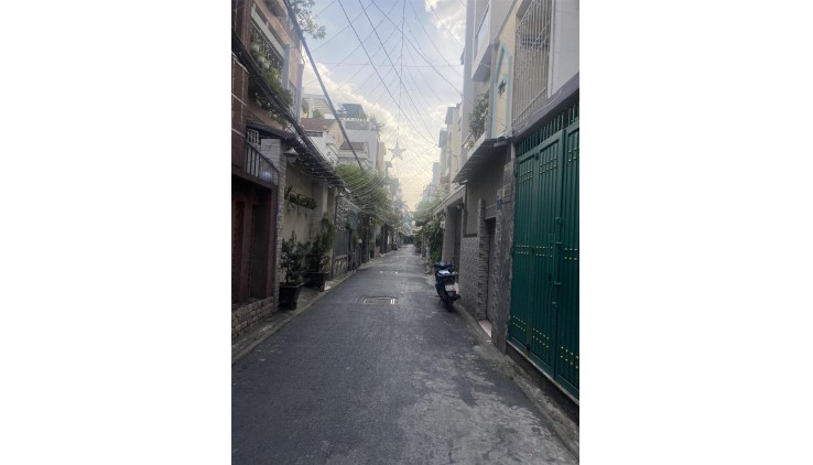 **Bán nhà Hồng Lạc Tân Bình (4*19, hậu 10m) 3L, góc 2MT; HXH - 95tr/m2
