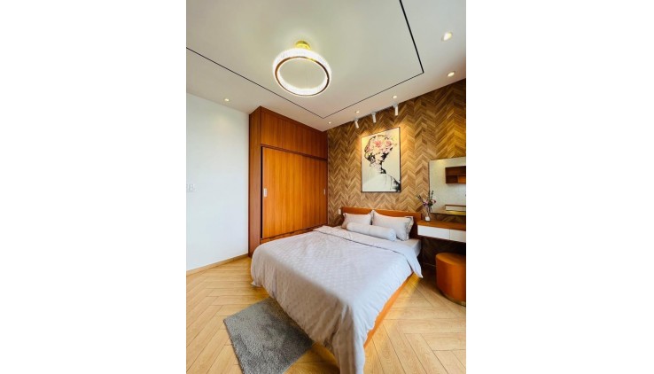 ***Bán nhà đường Lê Duy Nhuận quận Tân Bình, khu K300; 7x14; 5 tầng