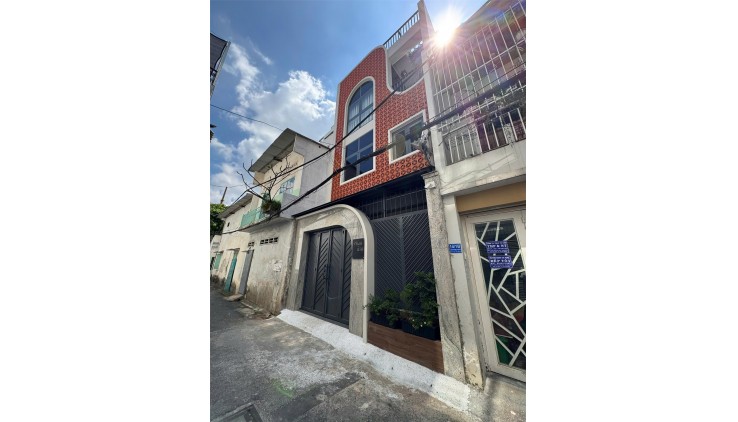 **Bán nhà hẻm 127 Ba Vân**, P.14 Tân Bình, 4,2*23m, 2 tầng, 110tr/m²