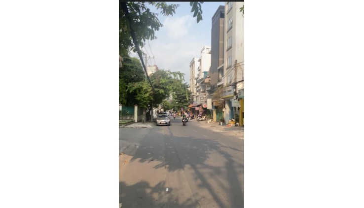 **Bán nhà hẻm 159 Bạch Đằng** phường 2 Tân Bình; 5x12, 3 lầu; HXH 8m