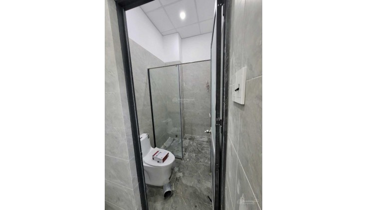 **Bán nhà hẻm 25 Đất Thánh** phường 6 Tân Bình; 6x8; hxh 5m + 5 tầng