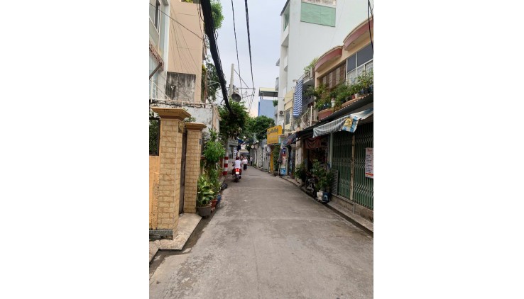 **Bán nhà hẻm 25 Đất Thánh** phường 6 Tân Bình; 6x8; hxh 5m + 5 tầng