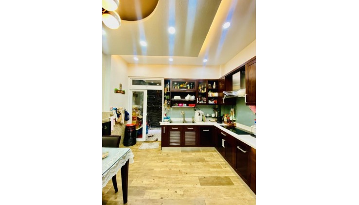 **Bán nhà hẻm 62 Trương Công Định** phường 14 quận Tân Bình; 4x19, 3L