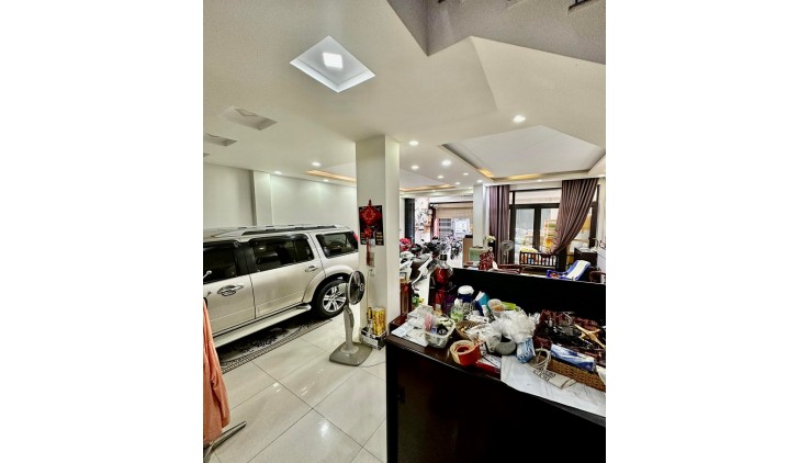 Bán nhà ngộp Bank HXH Đồng Xoài, P13, Tân Bình, 130m2, 4 tầng, 8PN, giá rẻ