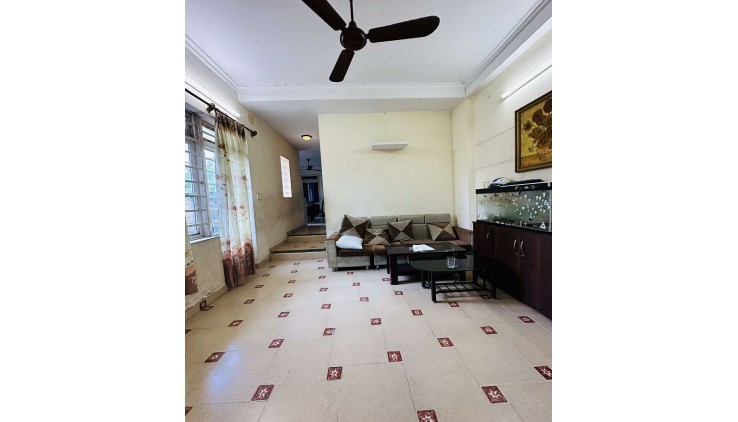 Bán nhà đường Trương Công Định, P14, Tân Bình, 100m2, 3 tầng, 9,3 tỷ