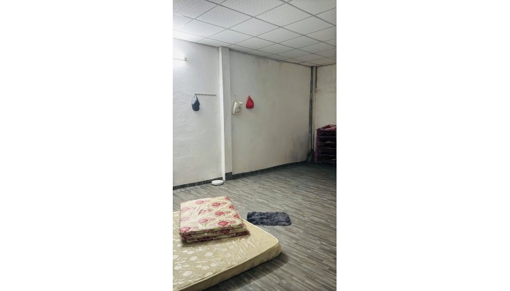 Bán nhà Hoàng Xuân Nhị, Tân Phú, 5 x 13m, 5 tỷ, Hẻm xe hơi, Shr