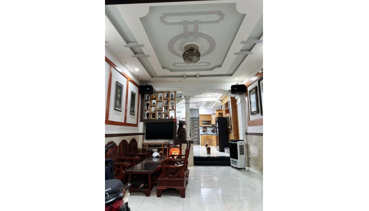Bán nhà Hẻm xe hơi 7 chỗ Lê Thiệt, Tân Phú, 4.7 x 15m, 6,8 tỷ, 4PN, 5 tầng