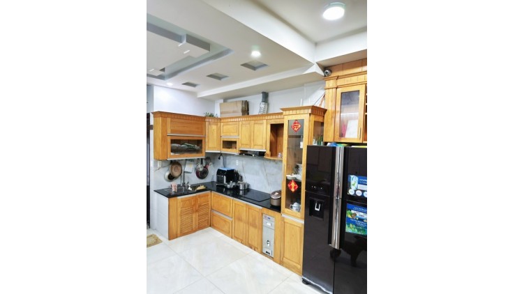 Bán nhà Hẻm xe hơi 7 chỗ Lê Thiệt, Tân Phú, 4.7 x 15m, 6,8 tỷ, 4PN, 5 tầng